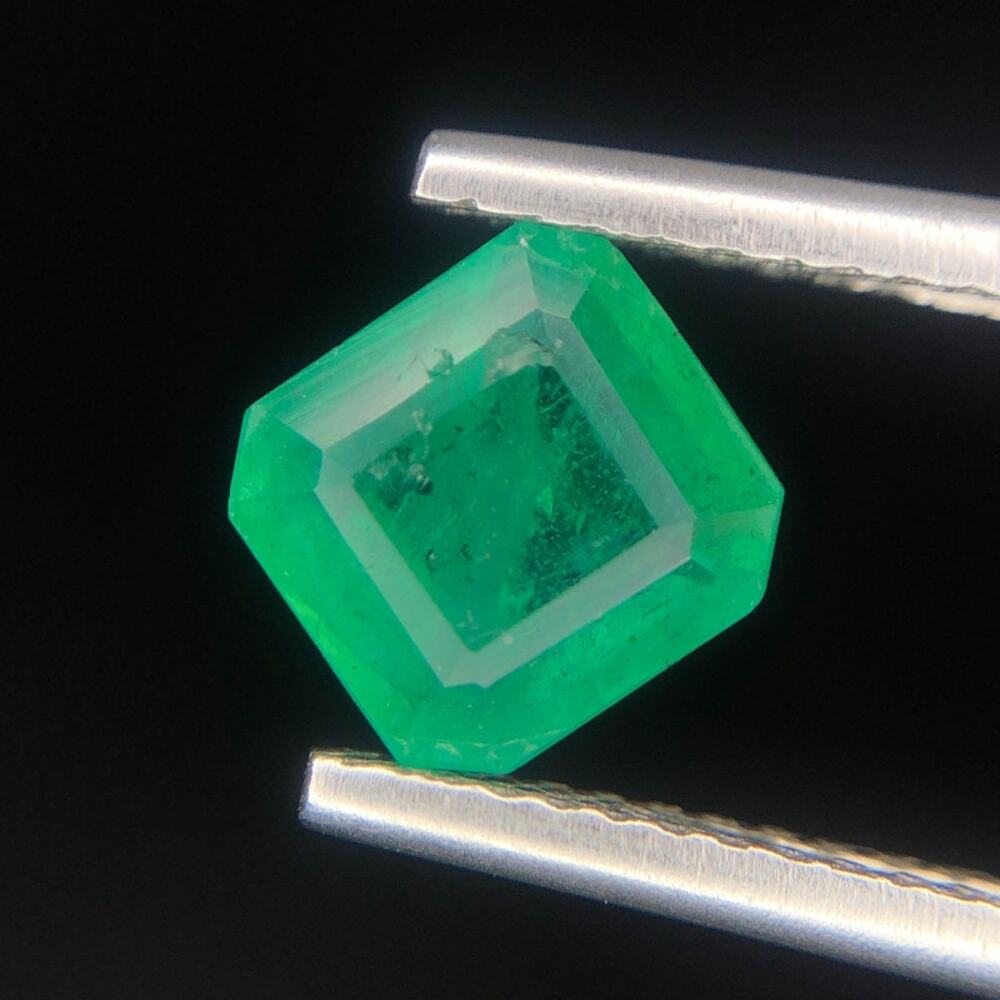 1.58 Carat Genuine VS Emerald - Certified!!
